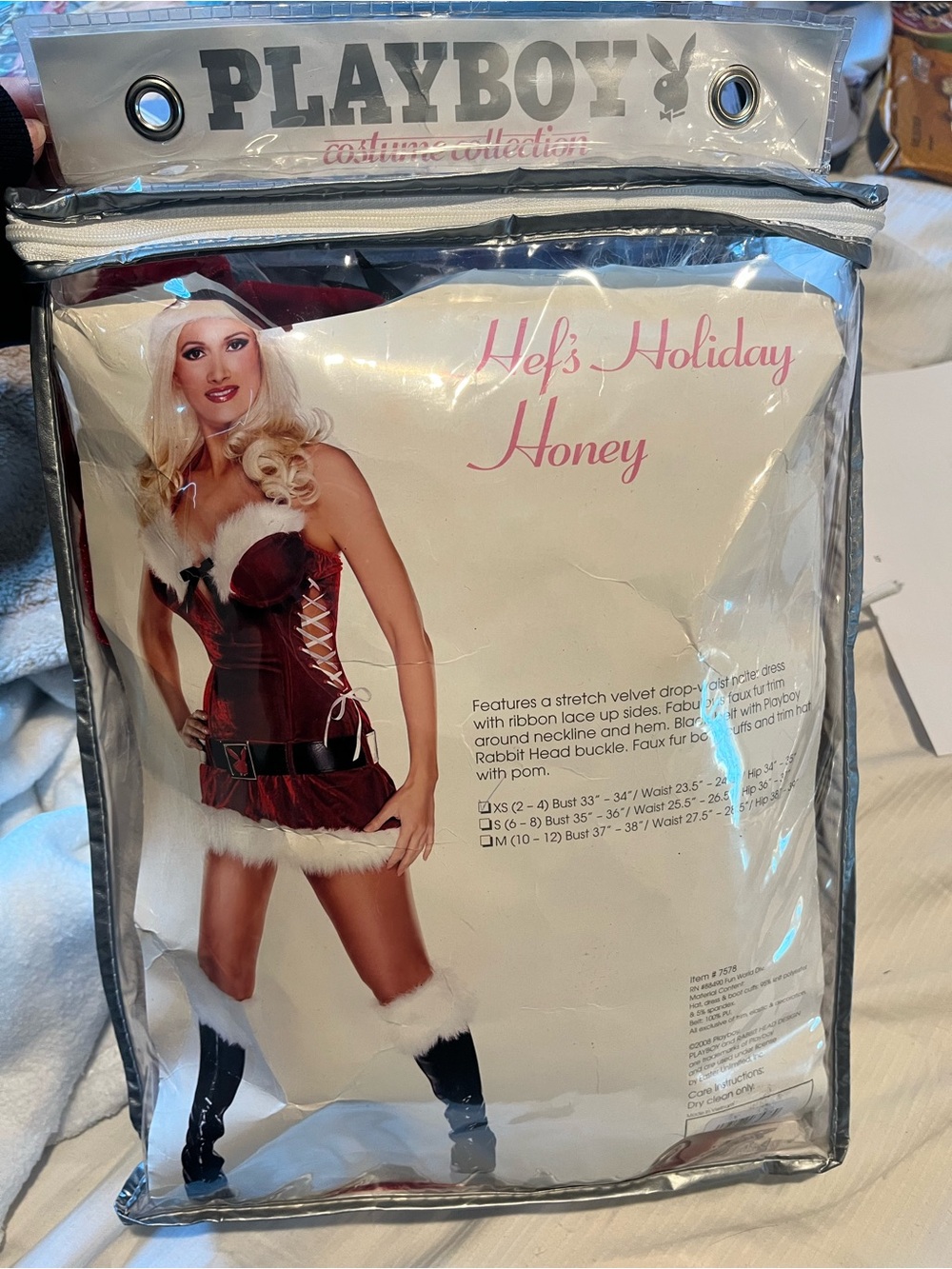 Hefβs Holiday Honey Playboy Halloween Costume